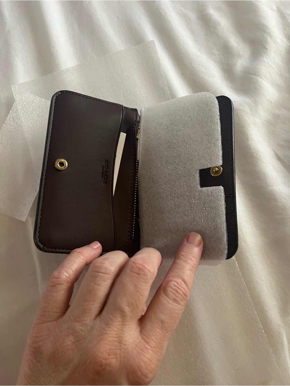 Coach Slim Bifold Card Case in Maple/Brass. New! - Picture 5 of 6